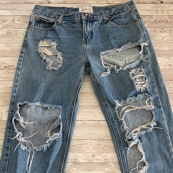 One Teaspoon Awesome Baggies Medium Wash Super Distressed Ripped Straight Jeans - Picture 5 of 14